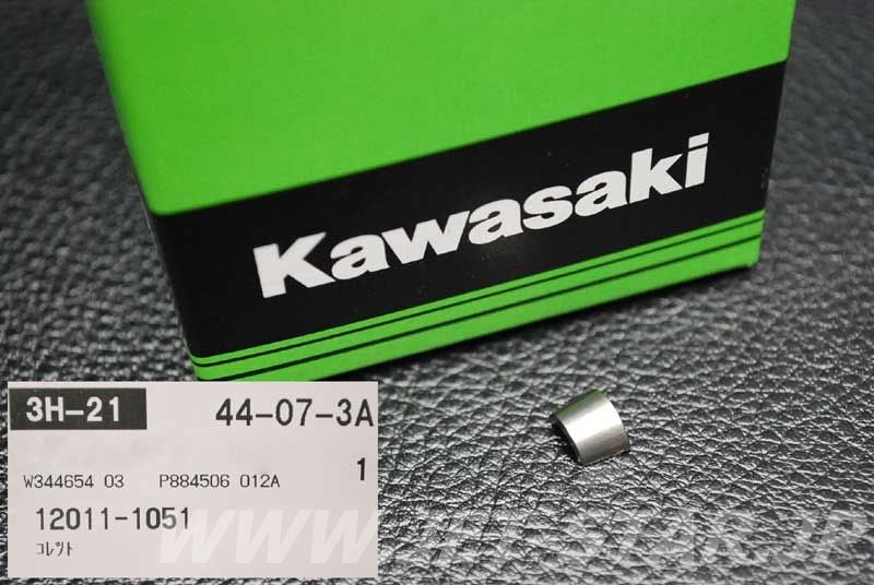 Kawasaki COLLET Brand New #12011-1051