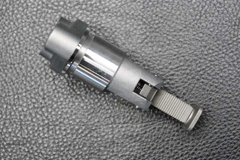 TENSIONER-ASSY