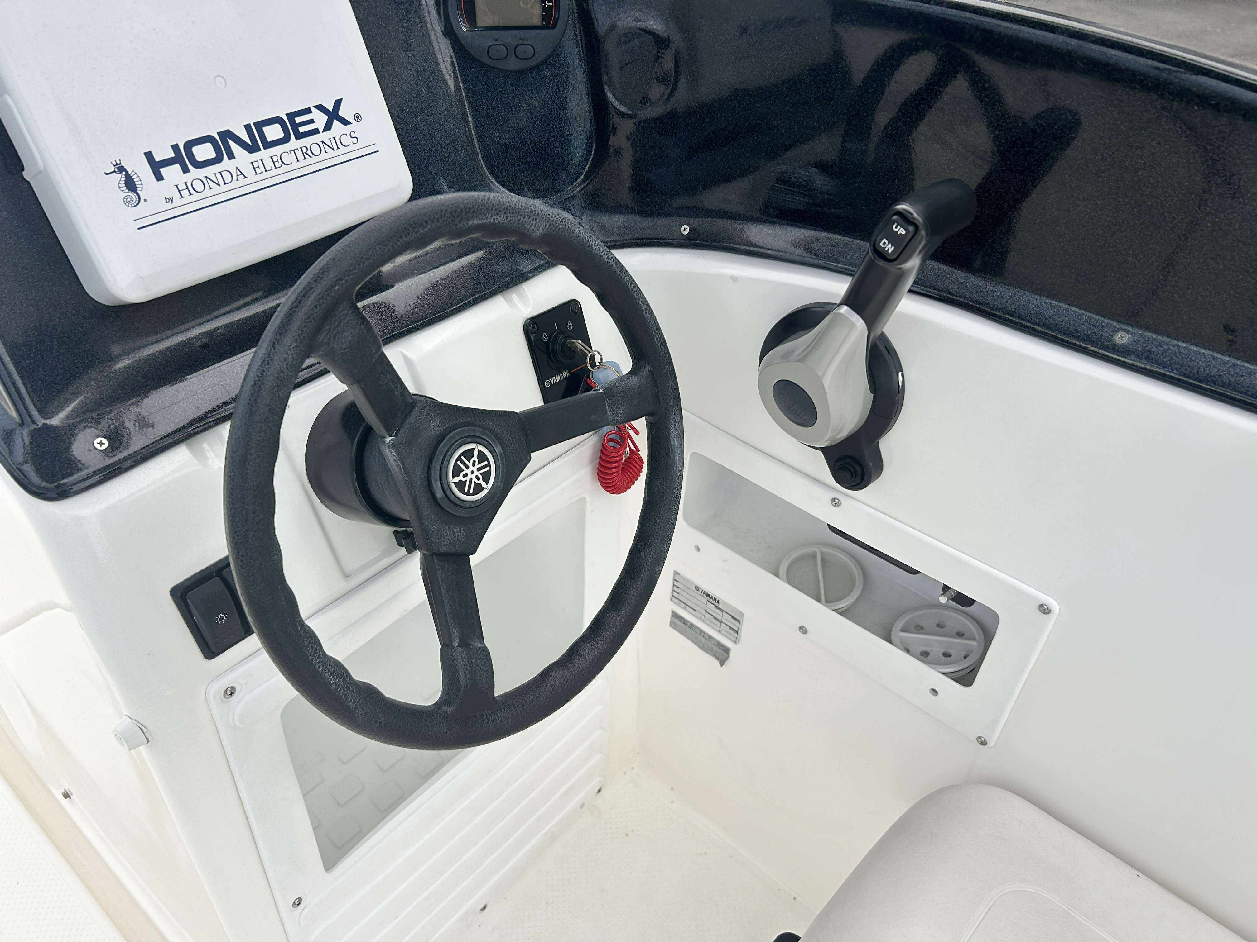 SRV-20 2Gen YAM 4st 60HP [Fresh water use only]