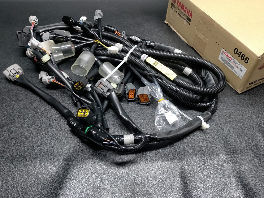 YAMAHA WIRE HARNESS ASSY 1 Brand New #6HL-8259L-10-00/6HL-8259L-11-00