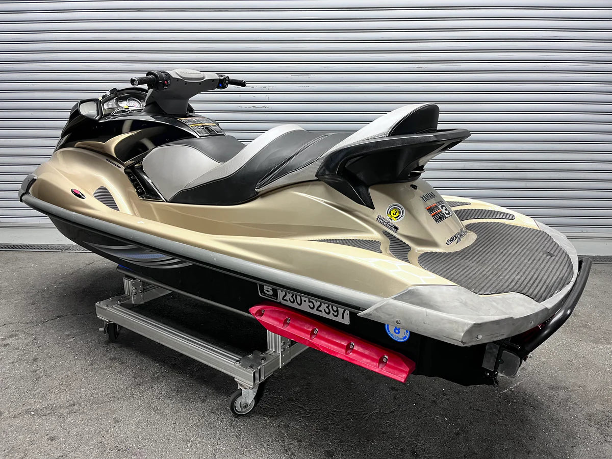 FX-Cruiser HO '11 114Hours [Good condition]