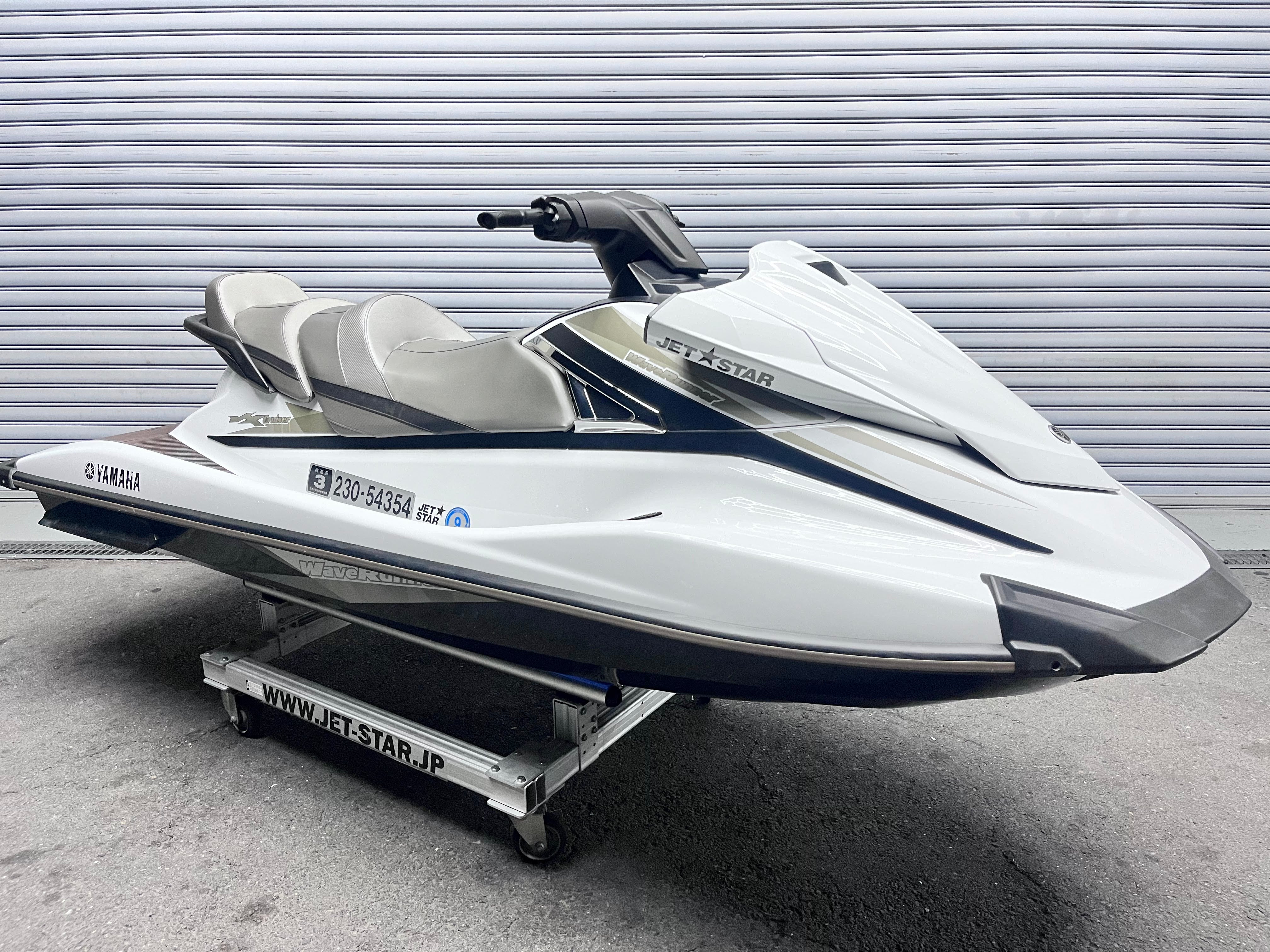 VX Cruiser '15 82Hours 1100cc with RIDE [Almost Fresh water use]